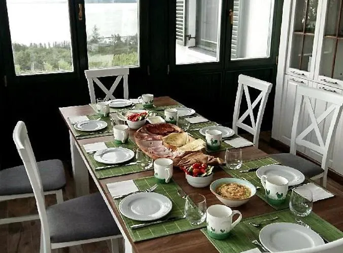 Elias Borbirtok Badacsonytomaj